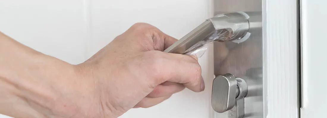 Expert Garage Door Opener Repair and Installation in Laurentian Hills, ON