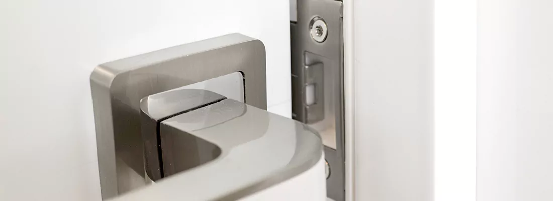 Seamless Integration of Magnetic Locks with Access Control Systems in Laurentian Hills, ON